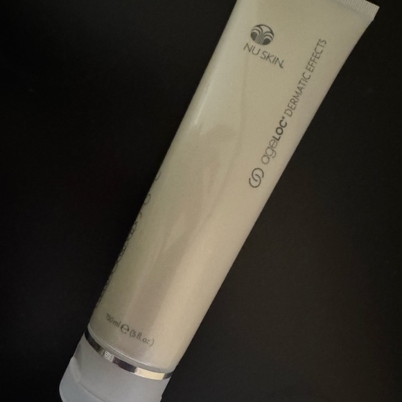 Skin ageLOC Dermatic Effects Cream - Cream - Picture 4 of 6